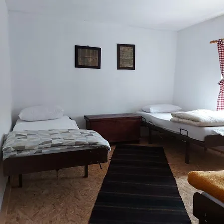 Kuca Za Odmor Vucipolje Holiday home *